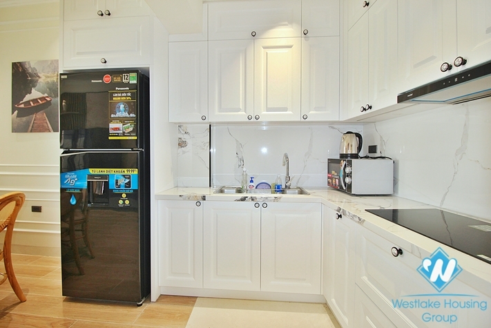 Green and modern 02 bedrooms house for rent in Tay Ho, Ha Noi